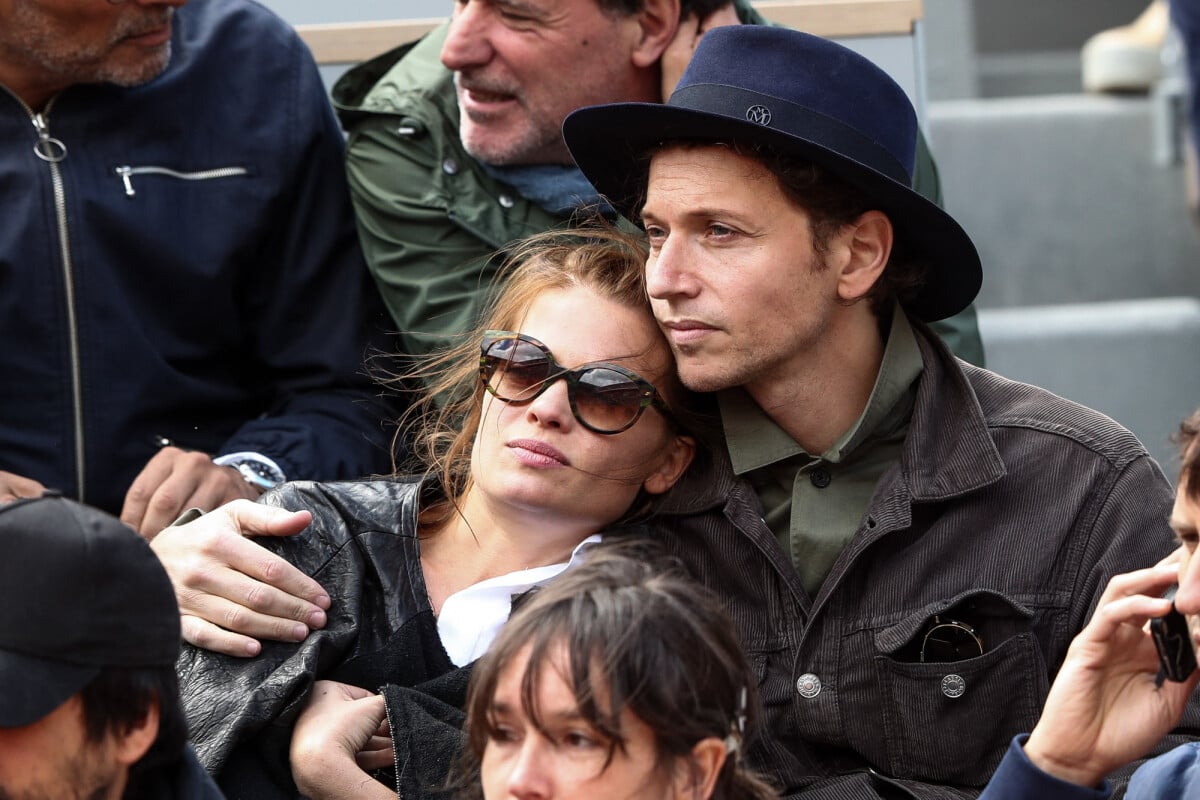 Parenthood Challenges: Mélanie Thierry Et Raphaël's Experience With Three Children Parenthood Challenges: Mélanie Thierry Et Raphaël's Experience With Three Children