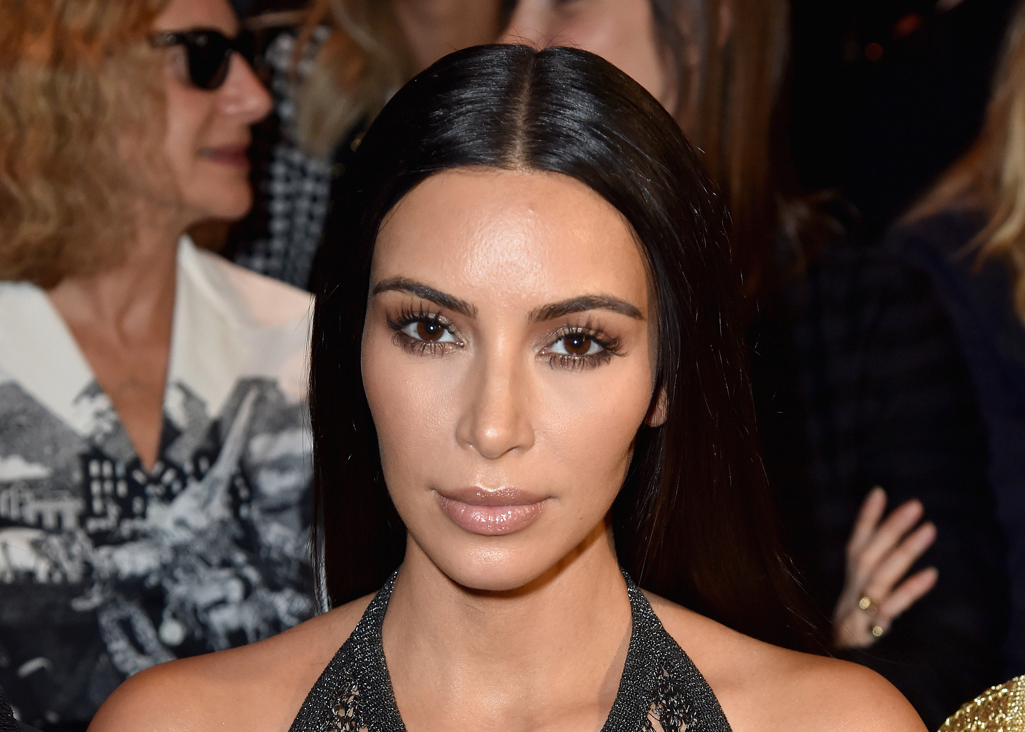 Paris Robbery: Kim Kardashian Details Assailants' Threats Paris Robbery: Kim Kardashian Details Assailants' Threats