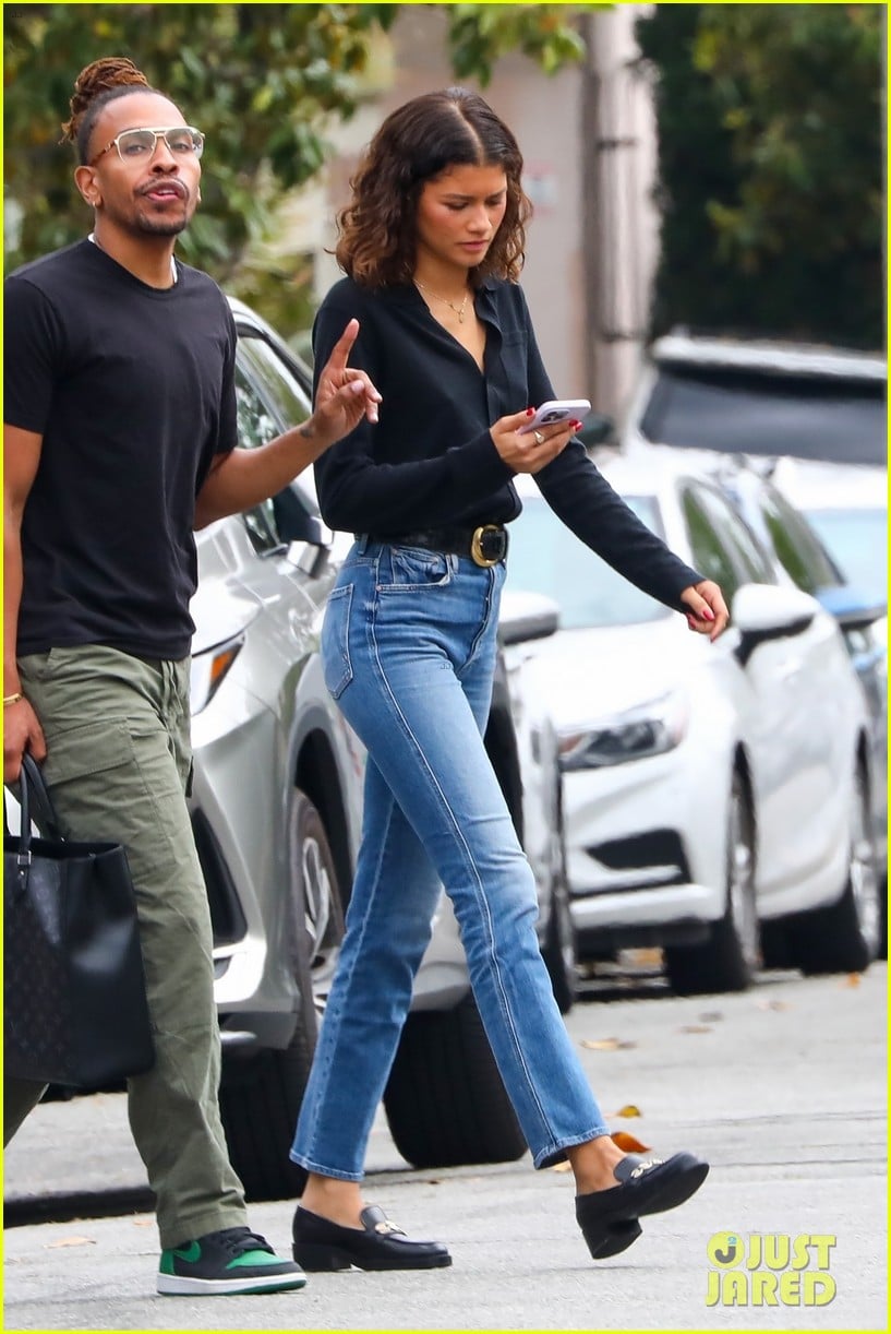 Paws & Love: Tom Holland And Zendaya's On-Set Reunion Paws & Love: Tom Holland And Zendaya's On-Set Reunion