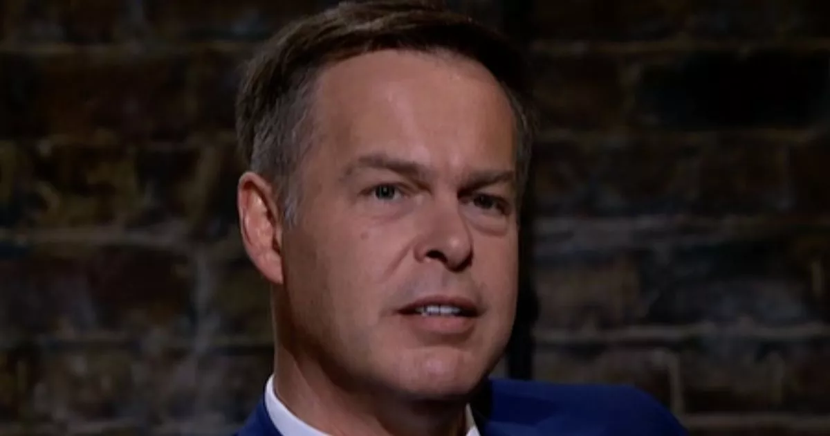 Peter Jones Receives Savage Response On Dragon's Den: Fans Gobsmacked Peter Jones Receives Savage Response On Dragon's Den: Fans Gobsmacked