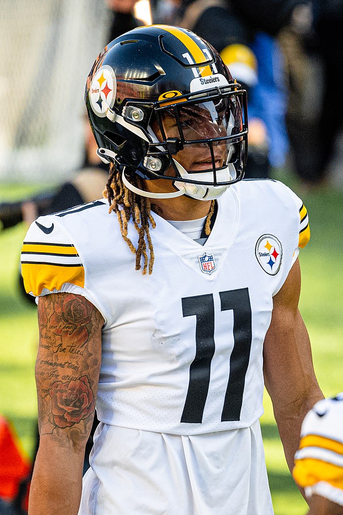 Pittsburgh Steelers Stand Pat: No Chase Claypool Trade In NFL Draft Pittsburgh Steelers Stand Pat: No Chase Claypool Trade In NFL Draft