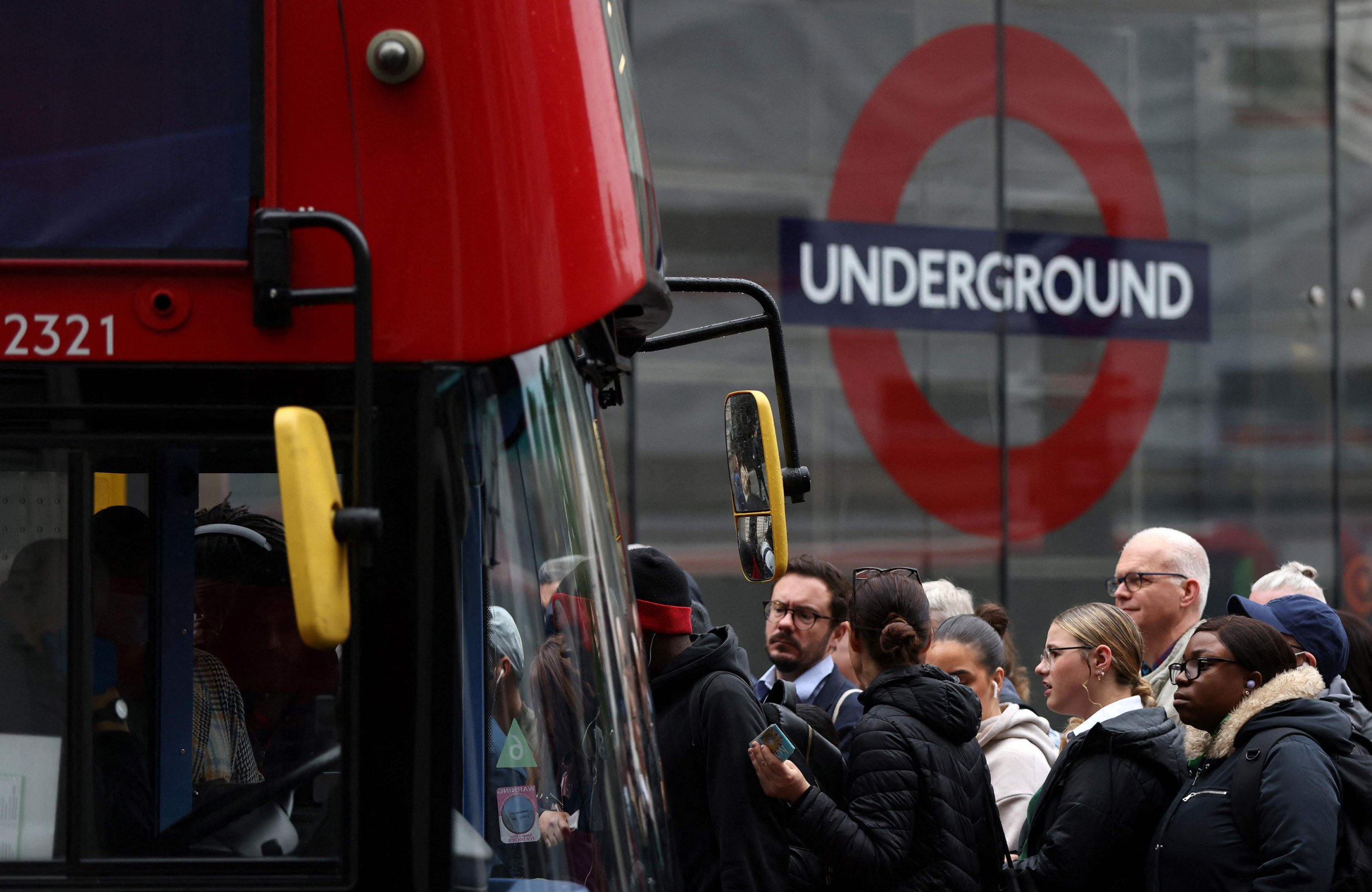 Planned Elizabeth Line Strikes: Impact On February And March Services Planned Elizabeth Line Strikes: Impact On February And March Services