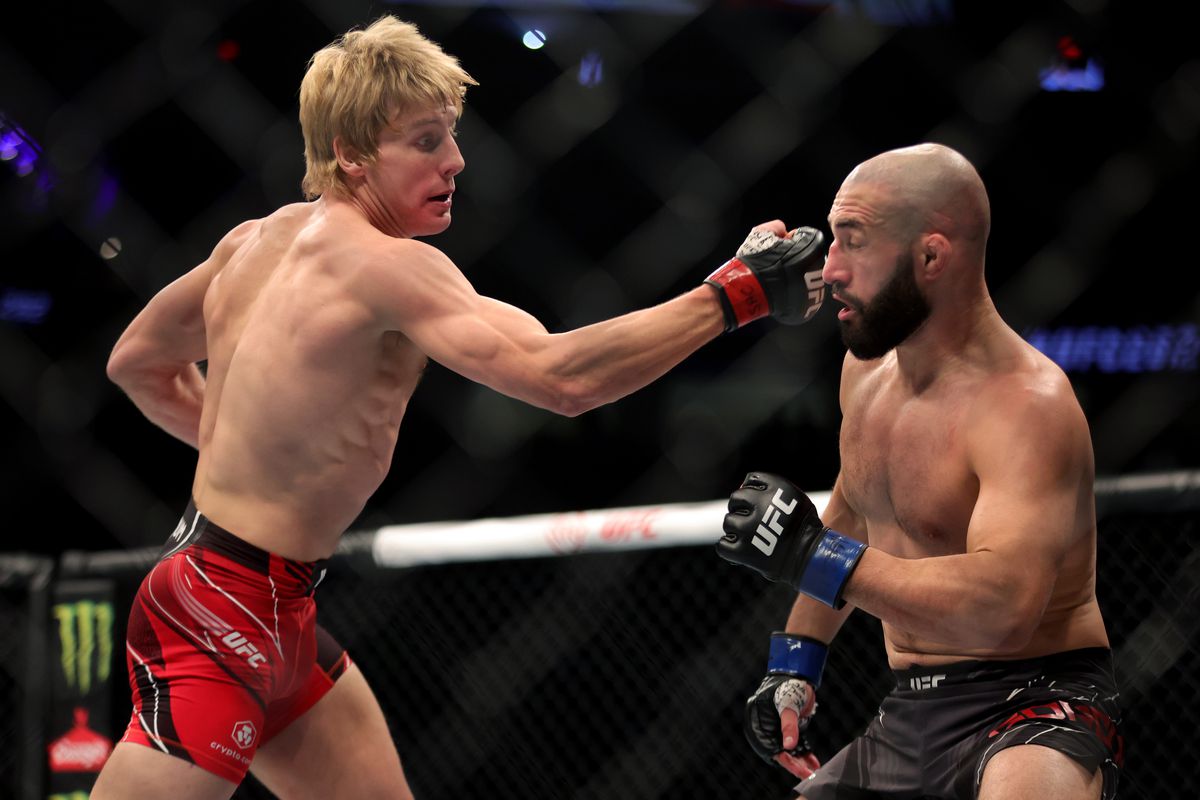 Poirier's Retirement: A Controversial UFC Decision Questioned By Pimblett Poirier's Retirement: A Controversial UFC Decision Questioned By Pimblett
