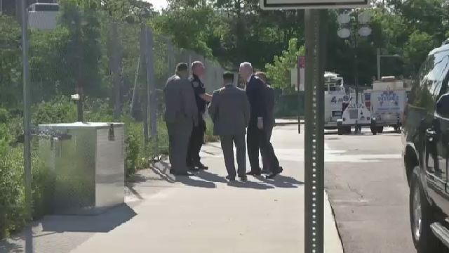 Police Investigate Death Of Man Found In Brooklyn Bridge Park Police Investigate Death Of Man Found In Brooklyn Bridge Park