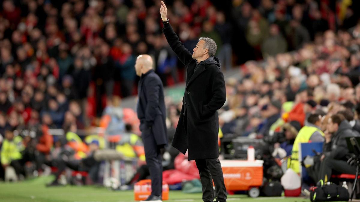 Post-Match Analysis: Slot And Enrique Discuss Liverpool's Performance Post-Match Analysis: Slot And Enrique Discuss Liverpool's Performance