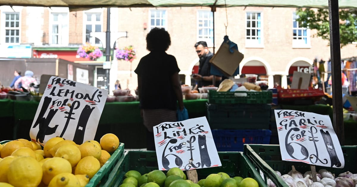 Pound Strengthens After UK Inflation Report, BOE Rate Cut Expectations Fall Pound Strengthens After UK Inflation Report, BOE Rate Cut Expectations Fall