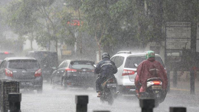 Prakiraan Cuaca Semarang Besok (26 Maret): Hujan Siang Hari Di Jawa Tengah Prakiraan Cuaca Semarang Besok (26 Maret): Hujan Siang Hari Di Jawa Tengah