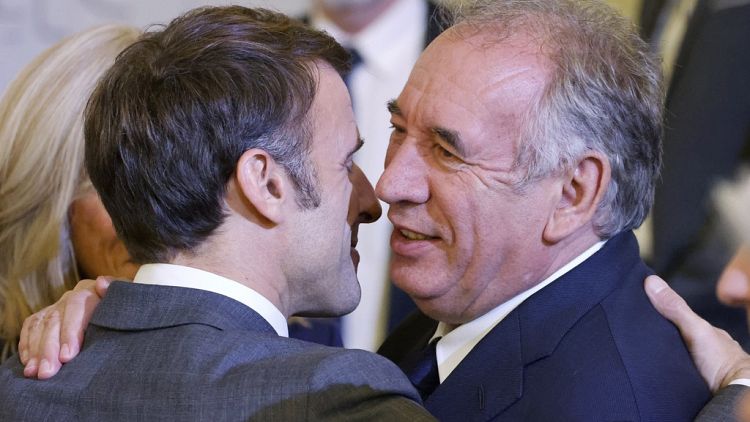 Премьер Байру: Обслуживание Госдолга Франции Может Достичь €100 Млрд В Год Премьер Байру: Обслуживание Госдолга Франции Может Достичь €100 Млрд В Год