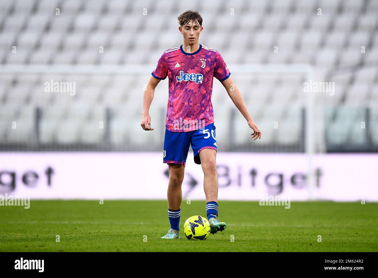 Premier League Bound? Dean Huijsen's Next Club Revealed