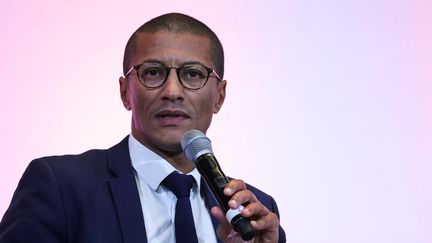 Primaires PS: Faure Et Bouamrane S'affrontent Dans Un Débat Musclé Primaires PS: Faure Et Bouamrane S'affrontent Dans Un Débat Musclé