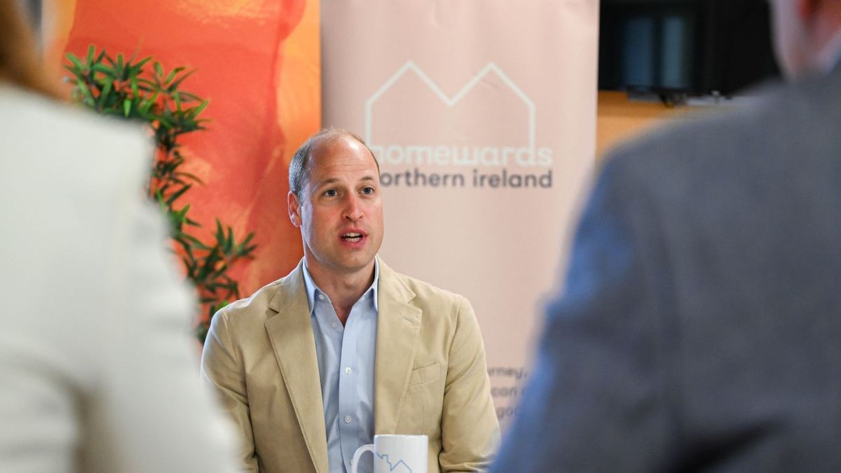 Prince William Shows Support For Friend Gail Porter While Tackling Homelessness In Scotland Prince William Shows Support For Friend Gail Porter While Tackling Homelessness In Scotland