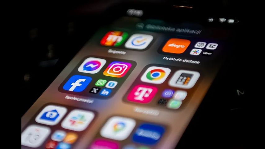 Proposed Texas Legislation Would Ban Minors From Social Media Platforms Proposed Texas Legislation Would Ban Minors From Social Media Platforms