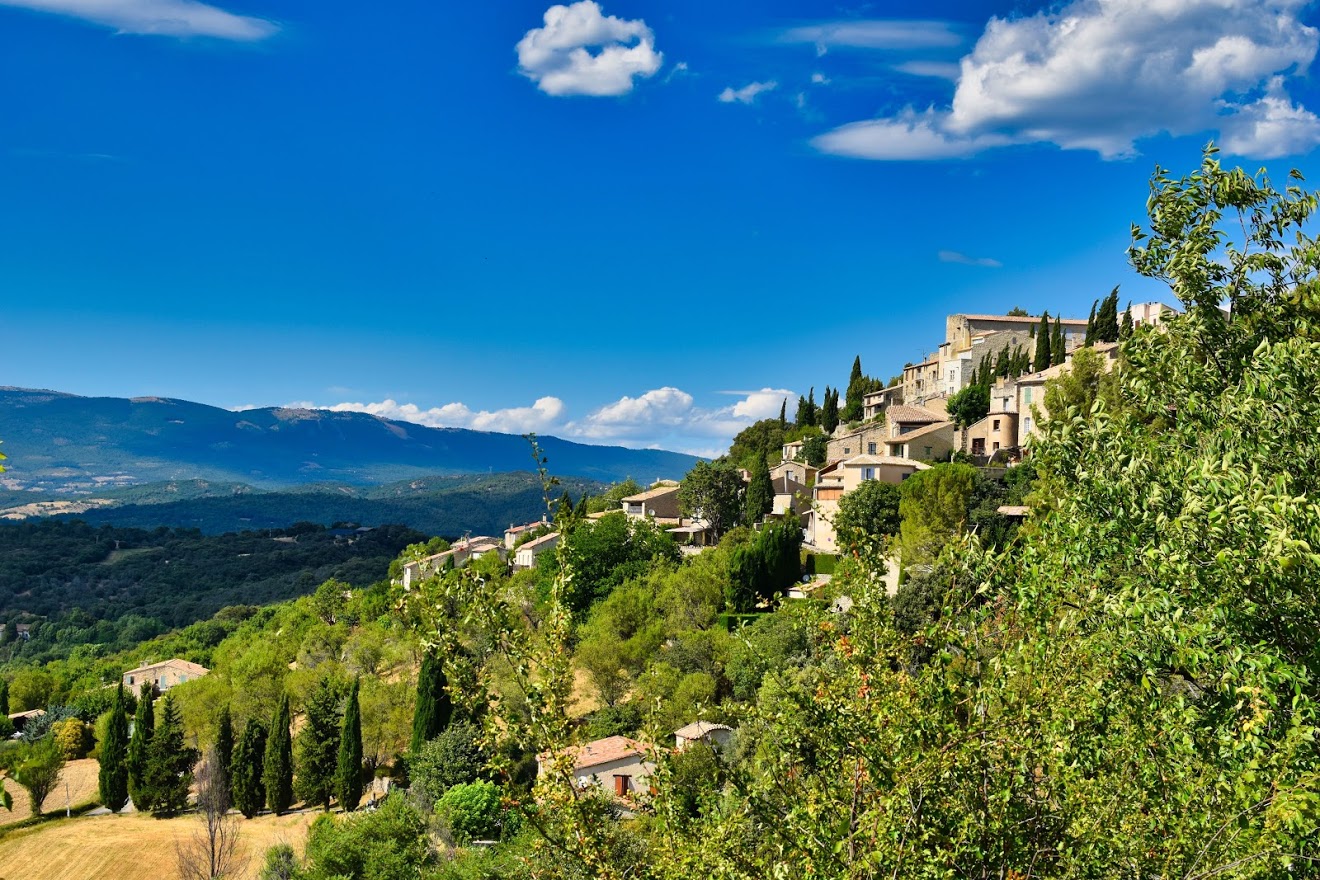 Provence Self-Guided Walking Tour: Mountains To Mediterranean Provence Self-Guided Walking Tour: Mountains To Mediterranean