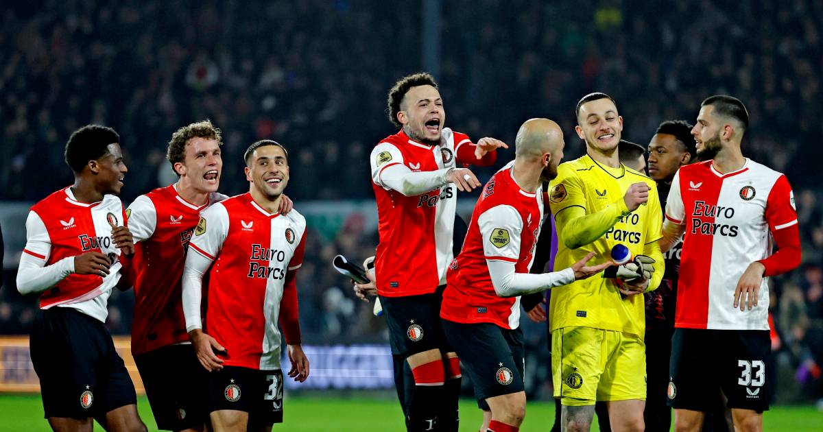 PSV Beats Feyenoord 2-3:  The Title Race Heats Up