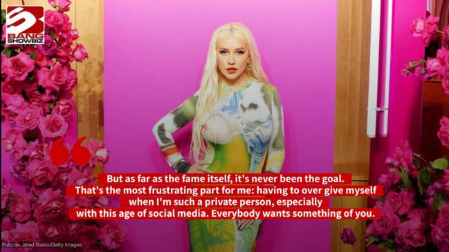 Public Condemns Fan For Inappropriate Kiss With Christina Aguilera Public Condemns Fan For Inappropriate Kiss With Christina Aguilera