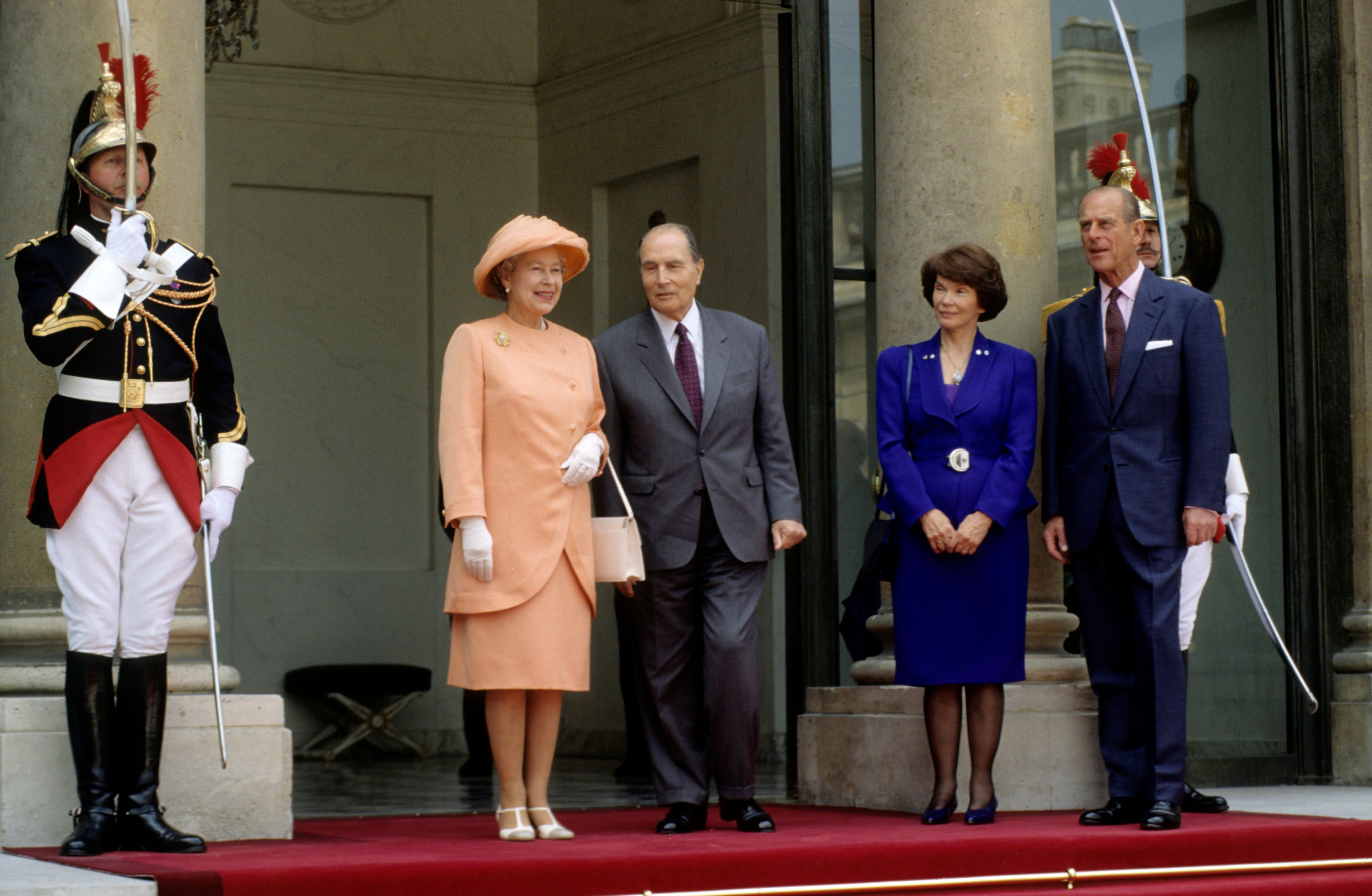 Queen Wen's Renewed Parisian Presence