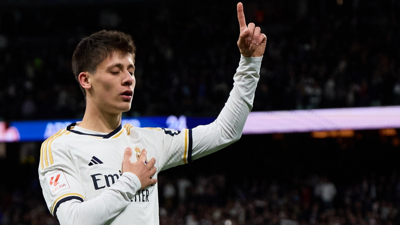 Real Madrid'in Geleceği: Ancelotti Mi, Klopp Mu? Real Madrid'in Geleceği: Ancelotti Mi, Klopp Mu?