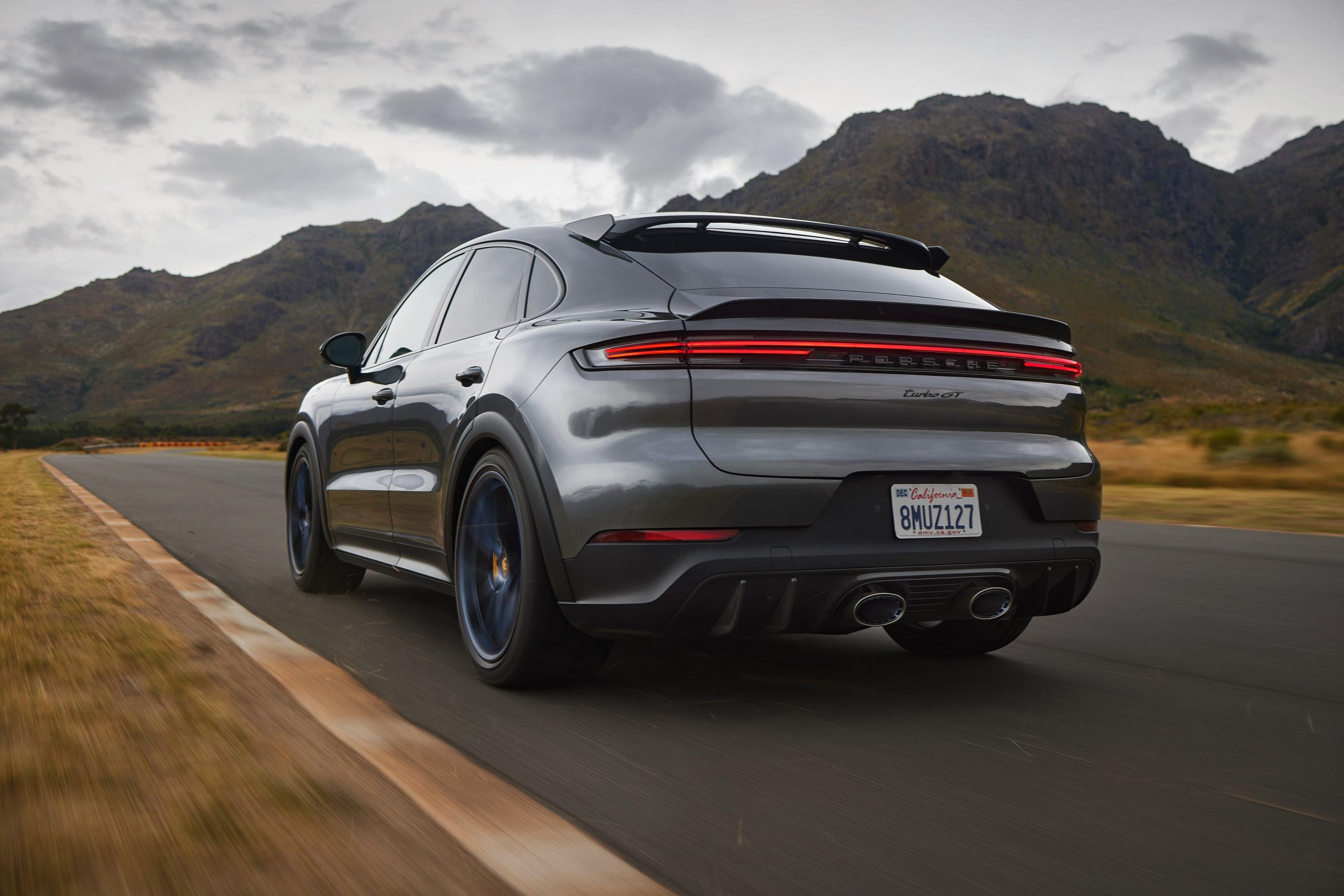 Recenzja Porsche Cayenne GTS Coupe: SUV Dla Wymagających Recenzja Porsche Cayenne GTS Coupe: SUV Dla Wymagających