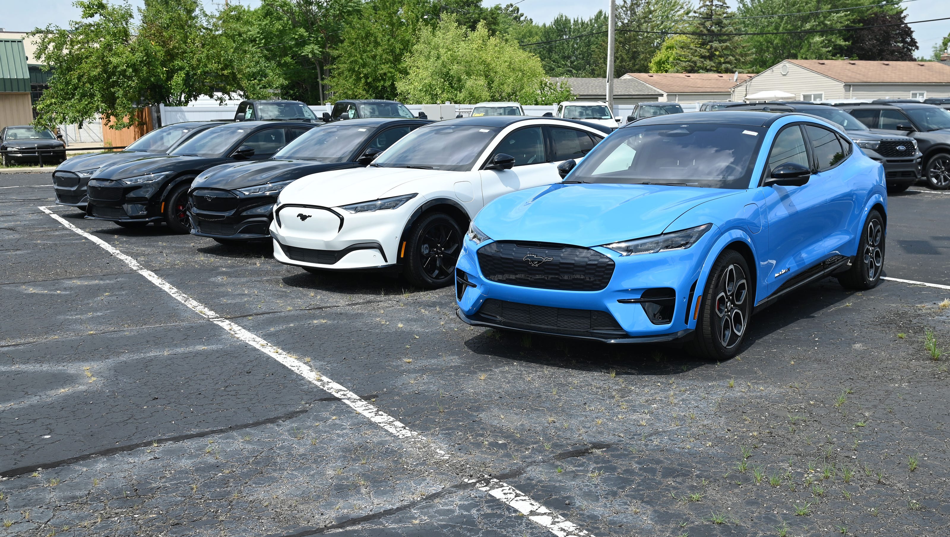Renewed Opposition From Car Dealers To EV Sales Quotas Renewed Opposition From Car Dealers To EV Sales Quotas