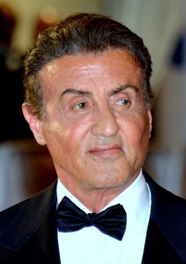 Revisitando A Adaptação Em Quadrinhos De Sylvester Stallone: Uma Avaliação Revisitando A Adaptação Em Quadrinhos De Sylvester Stallone: Uma Avaliação