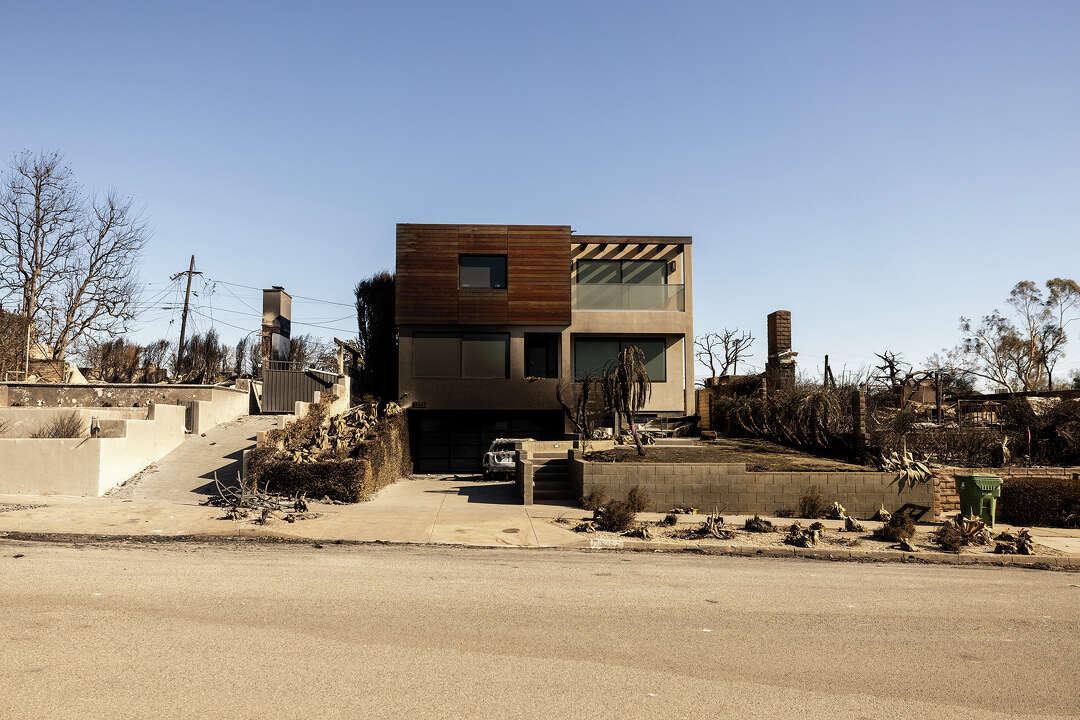 Rising Rent In LA After Fires: Price Gouging Allegations Surface Rising Rent In LA After Fires: Price Gouging Allegations Surface