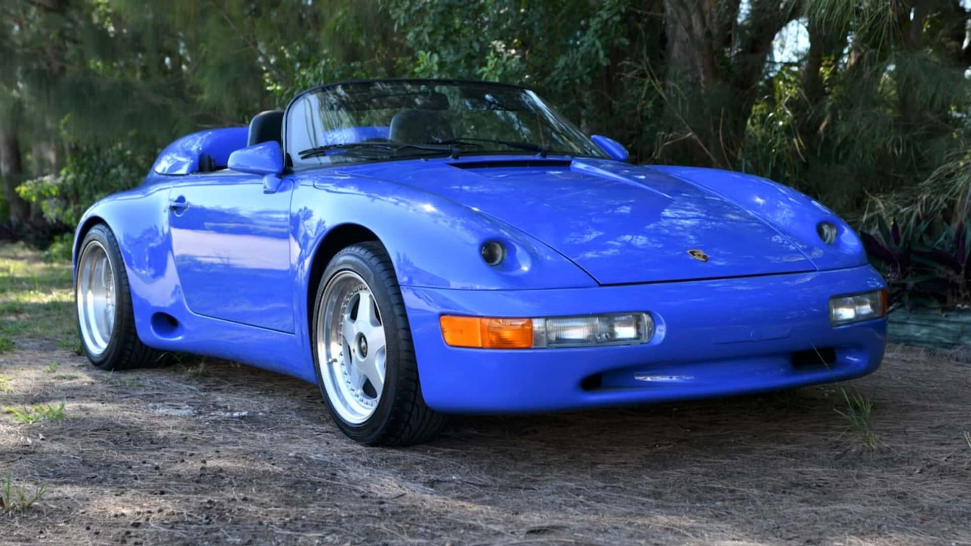 Ritka Porsche 911: 80 Millió Forintos Extrafelszereltség Ritka Porsche 911: 80 Millió Forintos Extrafelszereltség