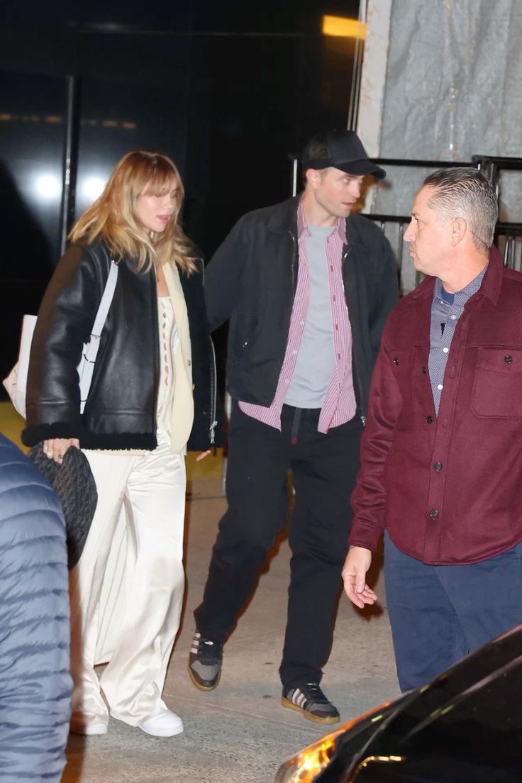 Robert Pattinson Shares Acting Process With Suki Waterhouse Robert Pattinson Shares Acting Process With Suki Waterhouse