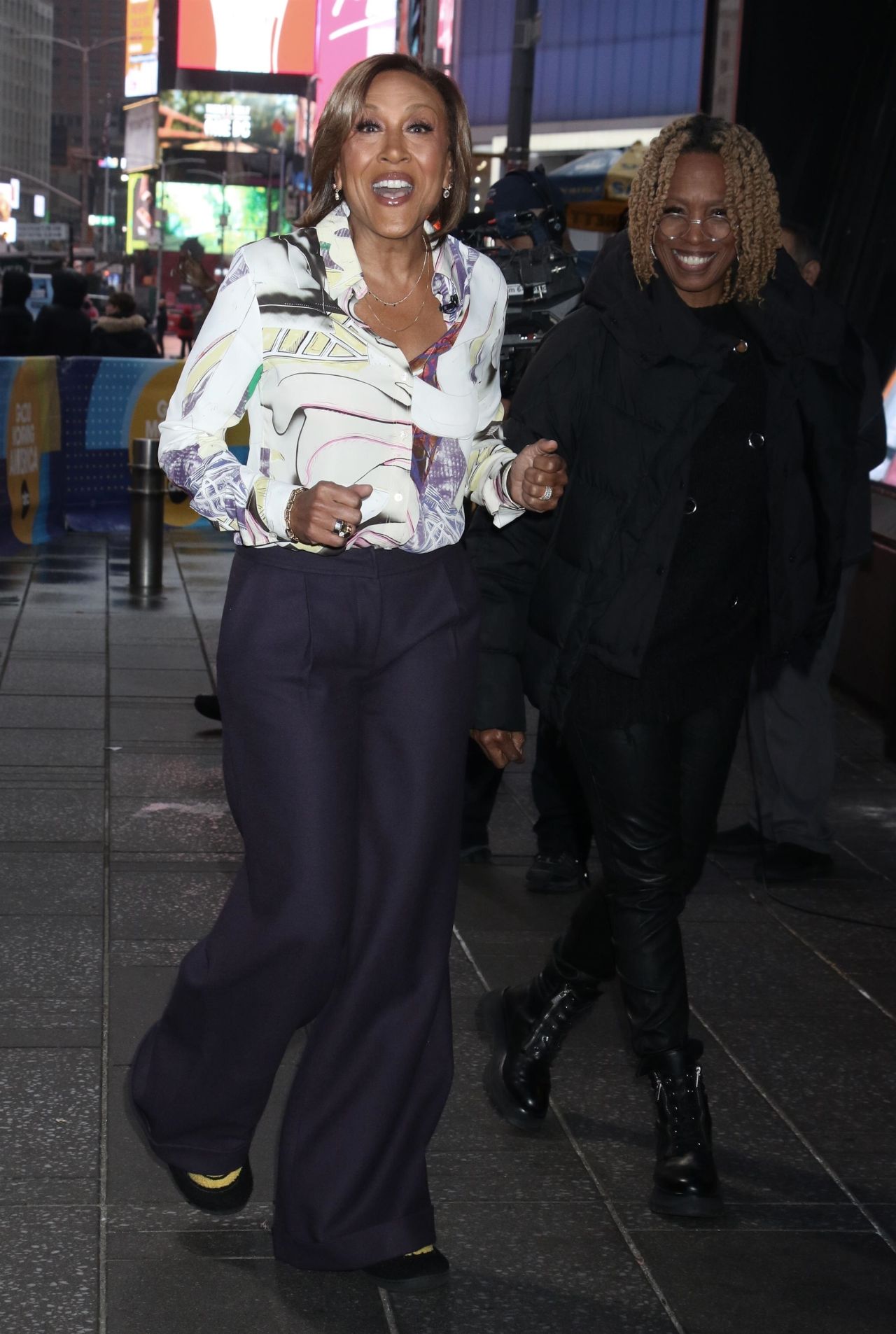 Robin Roberts' GMA Announcement: A New Family Member Robin Roberts' GMA Announcement: A New Family Member