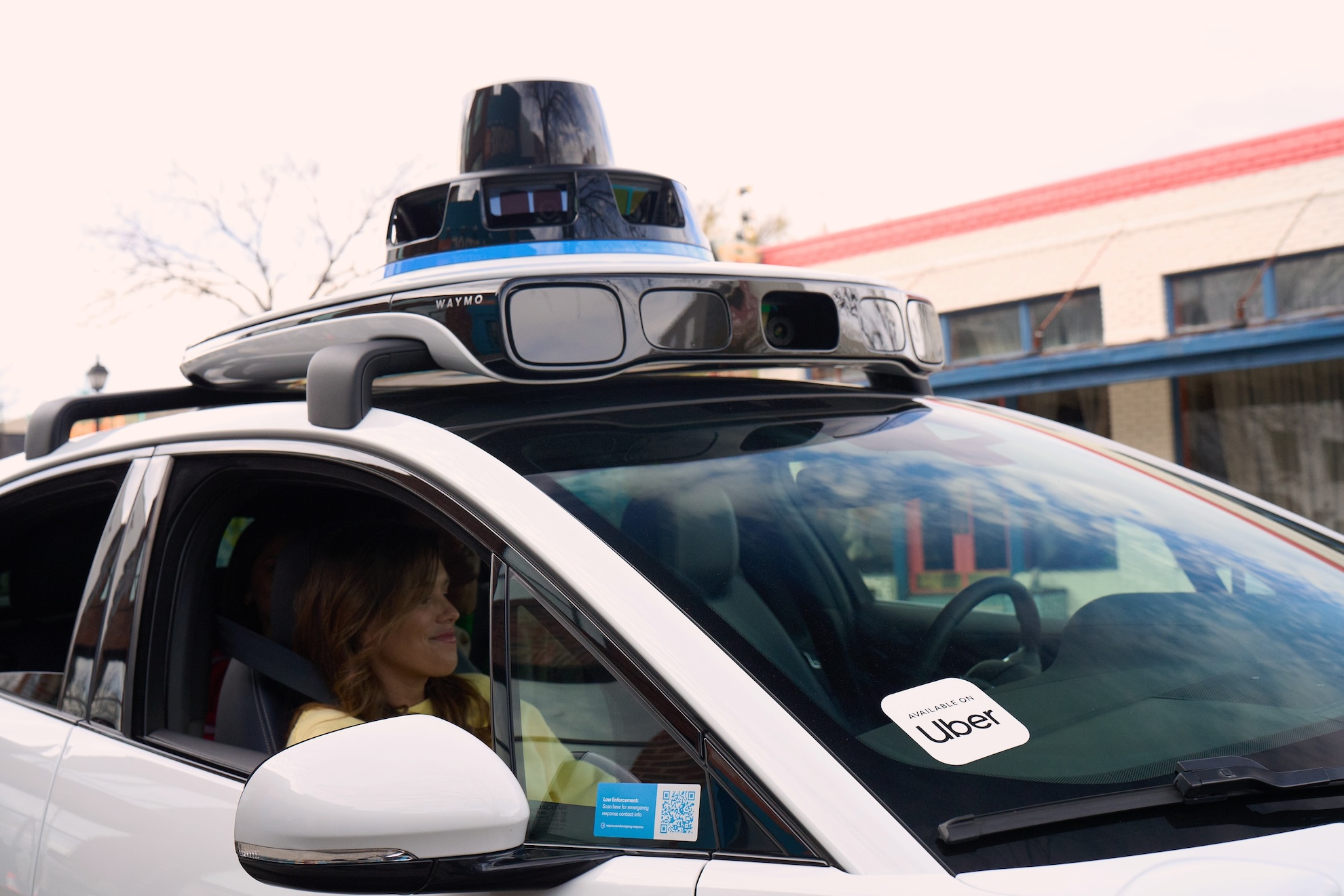 Robotaxi Competition Heats Up: Uber Vs. Waymo In Austin Robotaxi Competition Heats Up: Uber Vs. Waymo In Austin