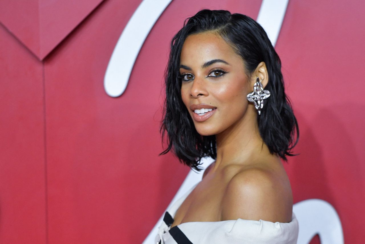 Rochelle Humes' Roksanda Fashion Week Hair Transformation Rochelle Humes' Roksanda Fashion Week Hair Transformation
