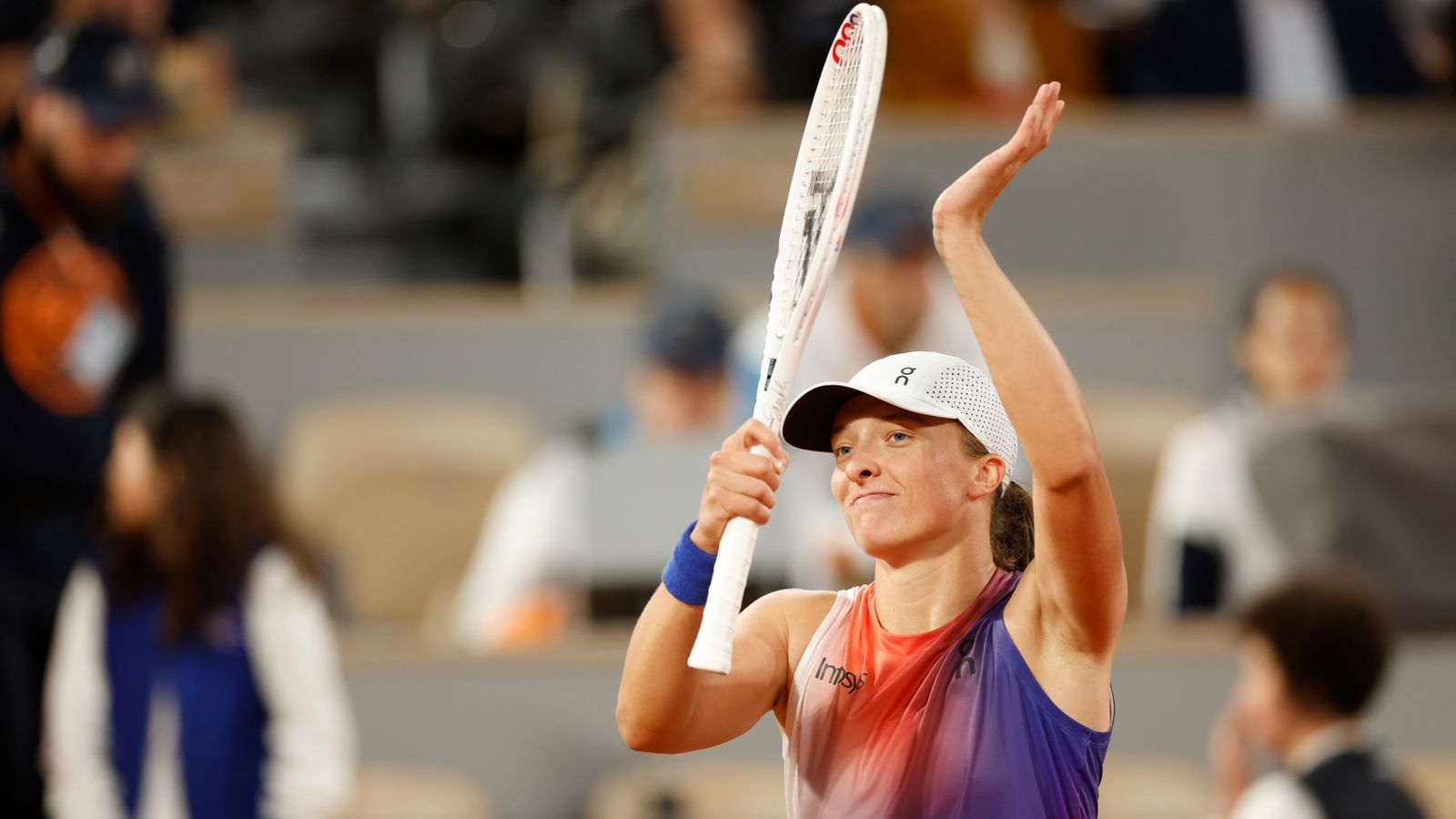 Roland Garros 2024: Alcaraz And Swiatek Victorious; Osaka's Early Exit Roland Garros 2024: Alcaraz And Swiatek Victorious; Osaka's Early Exit