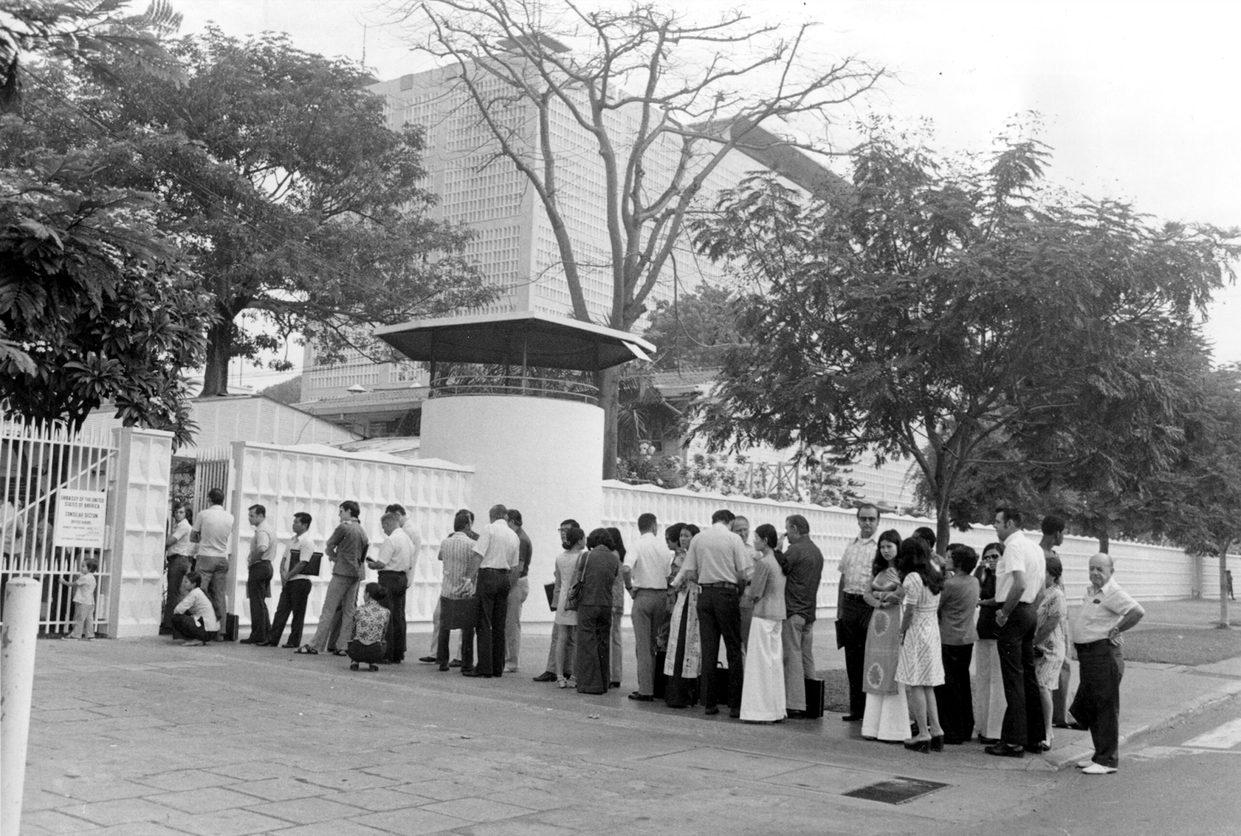 Saigon 1975: US Officers' Accounts Of Disobeying Orders To Rescue Civilians Saigon 1975: US Officers' Accounts Of Disobeying Orders To Rescue Civilians