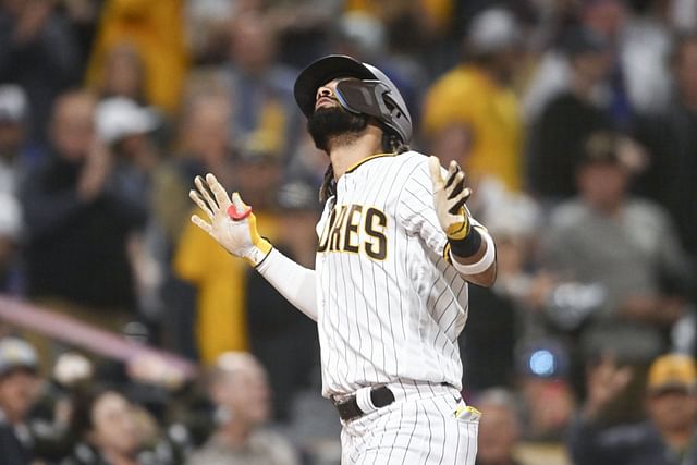 San Diego Padres Secure Win After Late-Game Rally Against Chicago Cubs