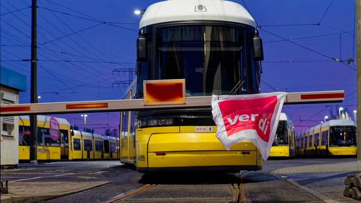 Schlichtungsversuch BVG Gescheitert: Auswirkungen Auf Streiks Und Kündigungen Schlichtungsversuch BVG Gescheitert: Auswirkungen Auf Streiks Und Kündigungen
