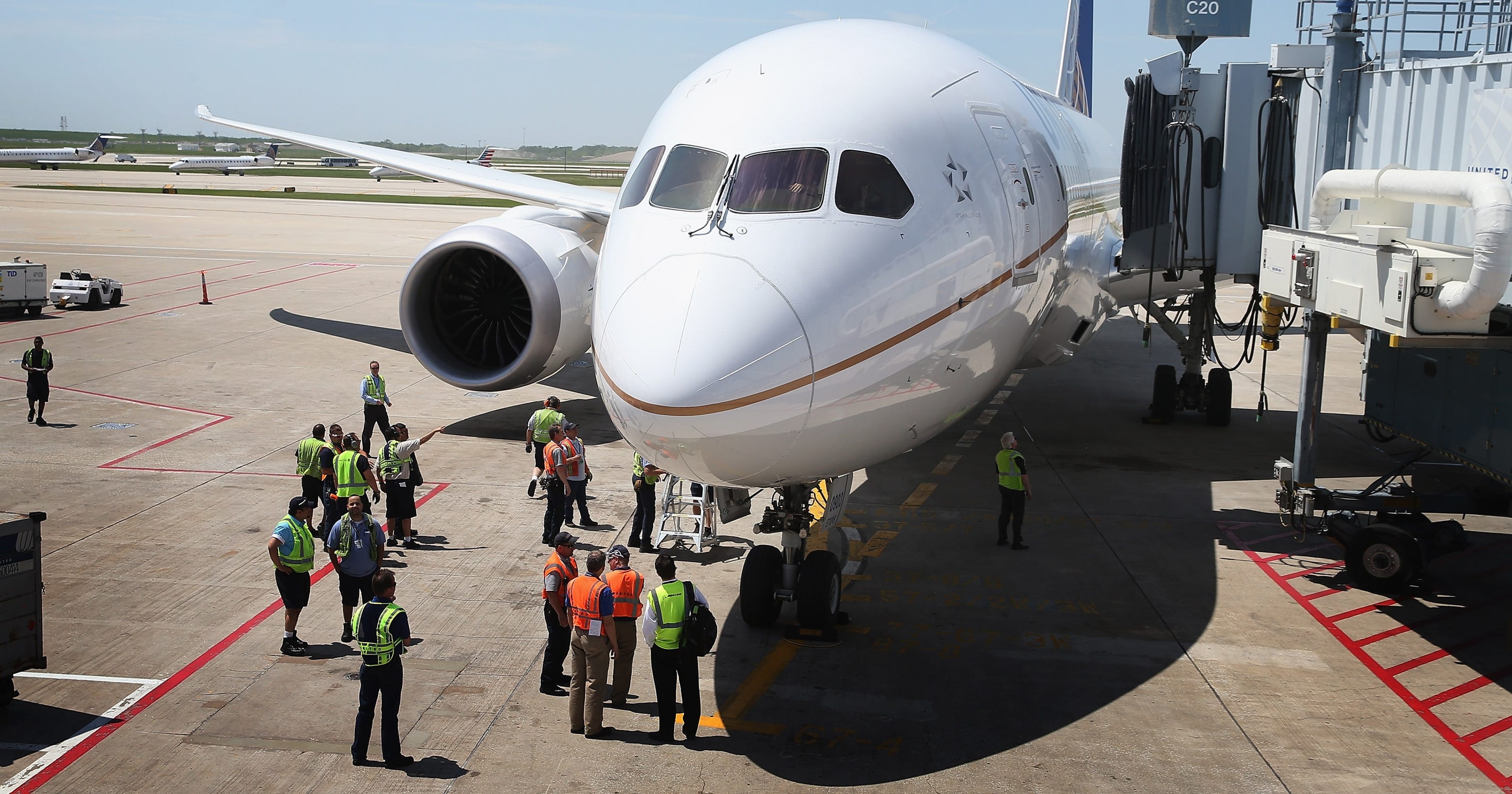 Seattle Emergency Landing: Tokyo Flight Diverted Following Exit Door Attempt Seattle Emergency Landing: Tokyo Flight Diverted Following Exit Door Attempt