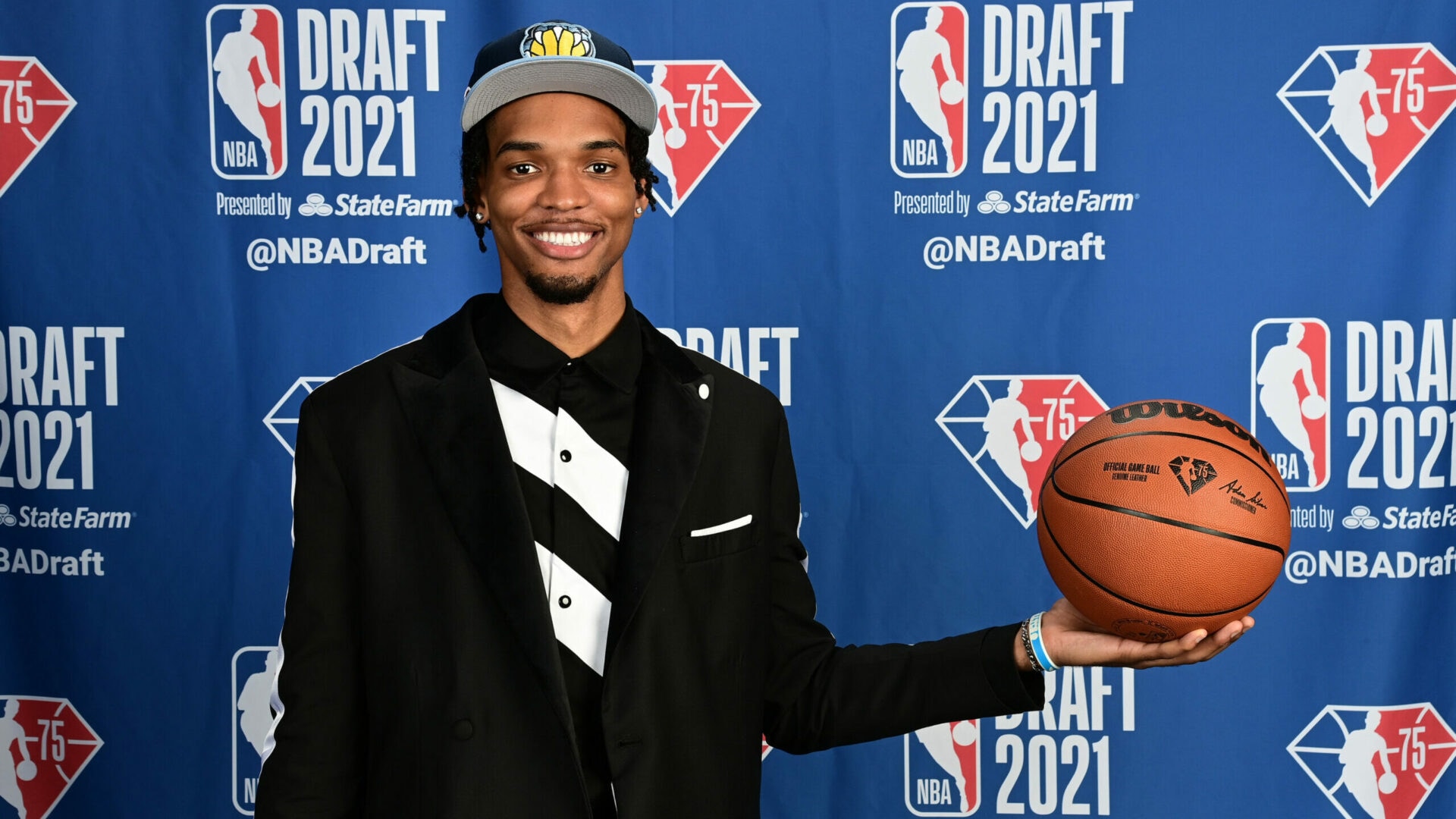 Second Chance Success: Ziaire Williams' NBA Journey Second Chance Success: Ziaire Williams' NBA Journey
