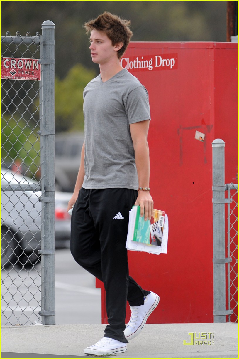 Seeing Patrick Schwarzenegger In His Classic Bronco In Los Angeles Seeing Patrick Schwarzenegger In His Classic Bronco In Los Angeles
