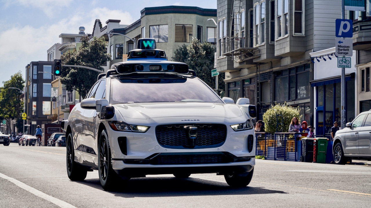 Self-Driving Taxis In Austin: Uber And Waymo's Autonomous Vehicle Services Self-Driving Taxis In Austin: Uber And Waymo's Autonomous Vehicle Services
