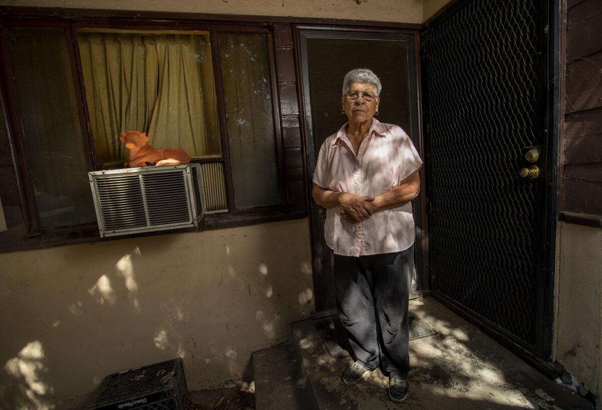 Selling Sunset Star Accuses Landlords Of Price Gouging Amid LA Fires Selling Sunset Star Accuses Landlords Of Price Gouging Amid LA Fires