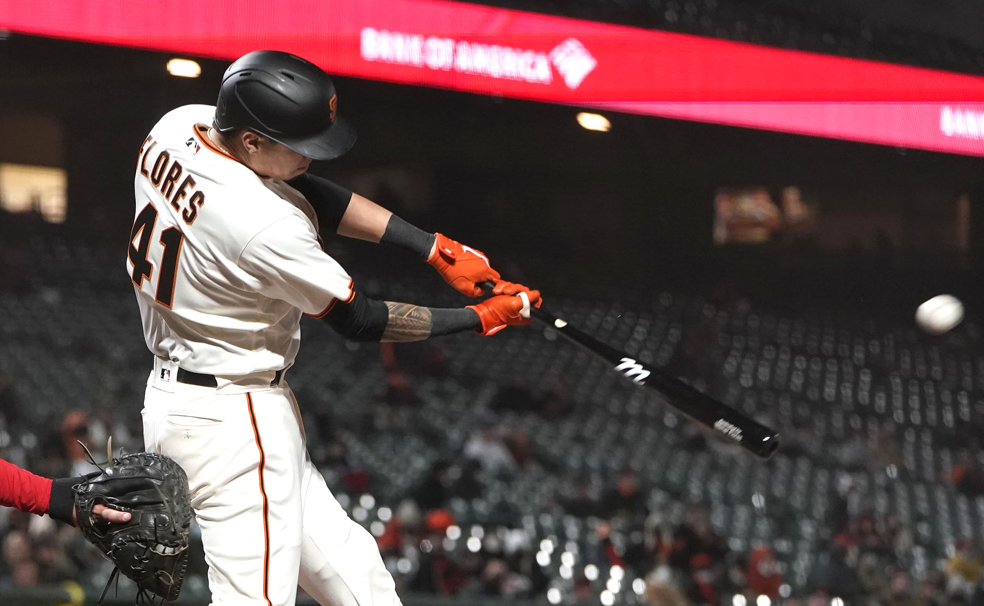 SF Giants: Flores And Lee Power Win Against Brewers SF Giants: Flores And Lee Power Win Against Brewers