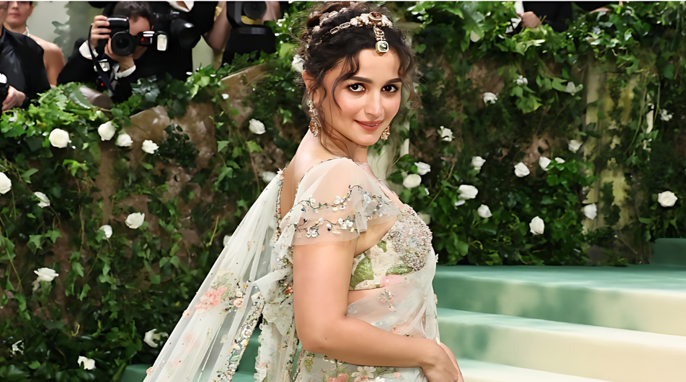Shah Rukh Khan's Met Gala Debut: A Sabyasachi Moment Shah Rukh Khan's Met Gala Debut: A Sabyasachi Moment