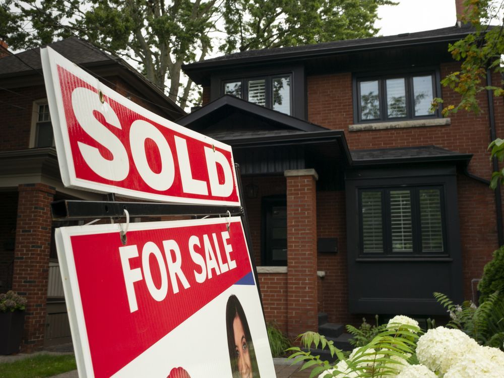 Significant Drop In Toronto Home Sales: 23% Year-on-Year, Prices Down 4% Significant Drop In Toronto Home Sales: 23% Year-on-Year, Prices Down 4%