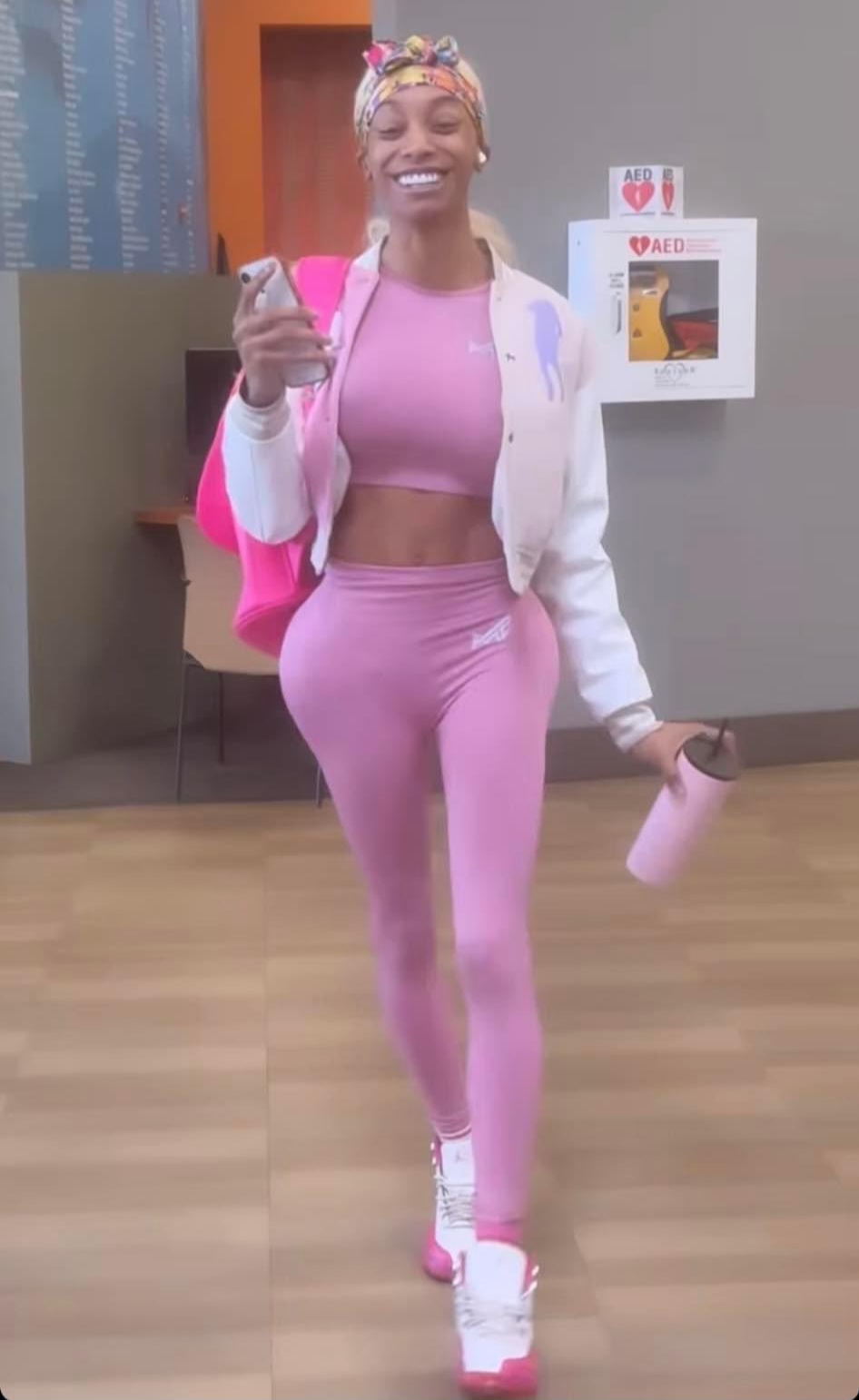 Singer Summer Walker Shares Story Of Almost Dying During Delivery Singer Summer Walker Shares Story Of Almost Dying During Delivery