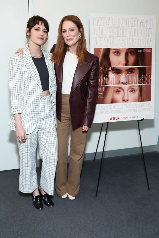 Siren: A First Look At The New Netflix Series With Julianne Moore Siren: A First Look At The New Netflix Series With Julianne Moore