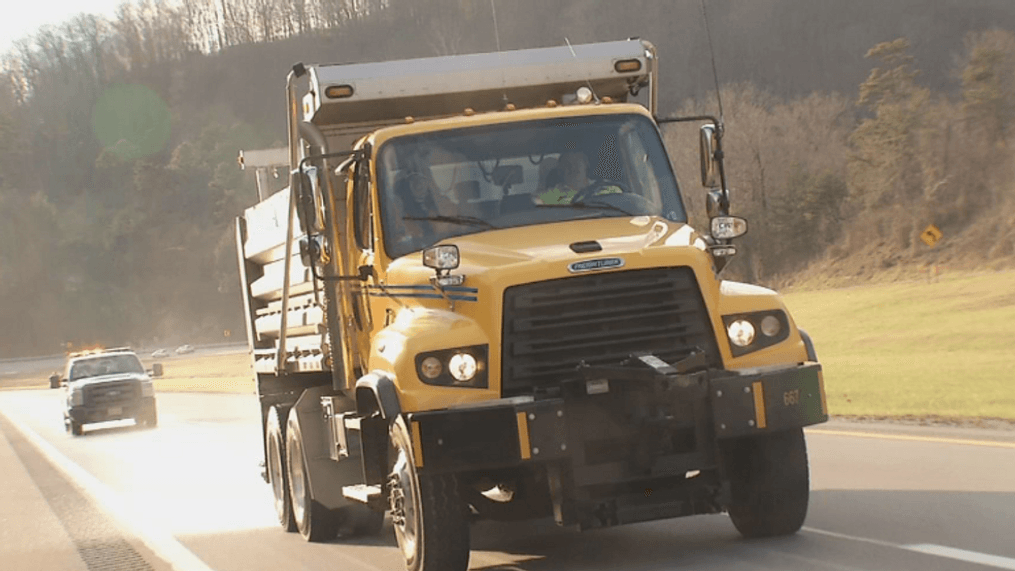 Sleet And Snow Expected In Tulsa: City Crews Pre-Treat Roads Sleet And Snow Expected In Tulsa: City Crews Pre-Treat Roads