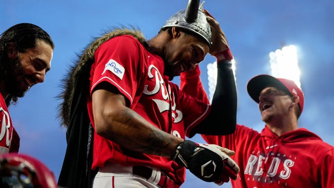 Slumping Reds Make MLB History With Another 1-0 Loss Slumping Reds Make MLB History With Another 1-0 Loss
