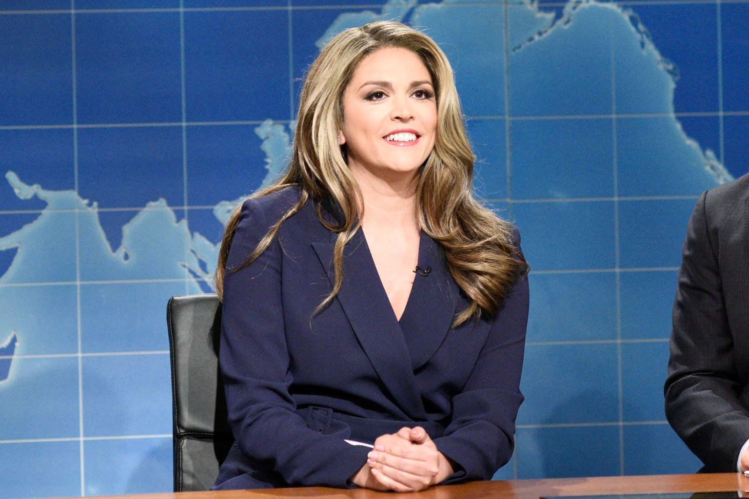 SNL Cold Open: Unexpected Cecily Strong And Colin Jost Appearances SNL Cold Open: Unexpected Cecily Strong And Colin Jost Appearances