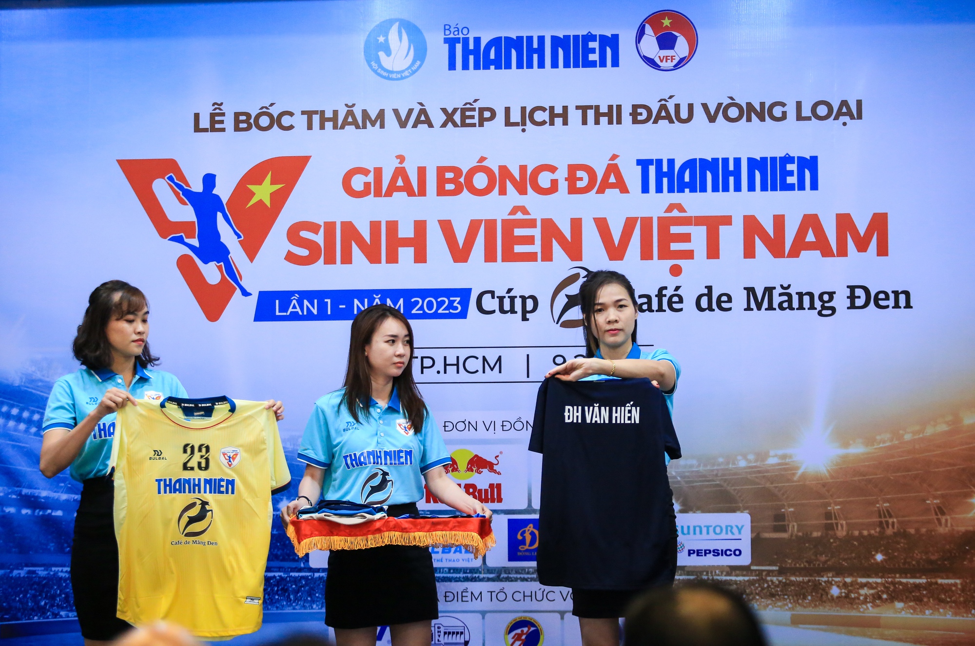 Sôi Nổi Trận Mở Màn Vòng Chung Kết Giải Bóng Đá Thanh Niên Sinh Viên: Căng Thẳng Và Kịch Tính Sôi Nổi Trận Mở Màn Vòng Chung Kết Giải Bóng Đá Thanh Niên Sinh Viên: Căng Thẳng Và Kịch Tính