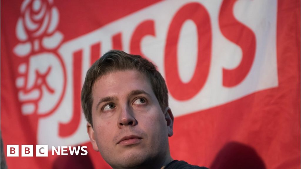 SPD Seeks Coalition Deal As German Youth Unrest Grows SPD Seeks Coalition Deal As German Youth Unrest Grows