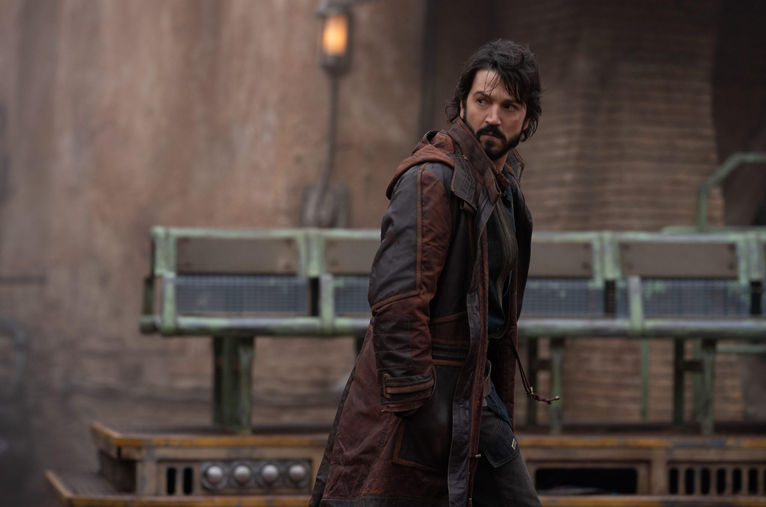 Stream Andor Season 1 Episodes 1-3: Hulu And YouTube Availability Stream Andor Season 1 Episodes 1-3: Hulu And YouTube Availability